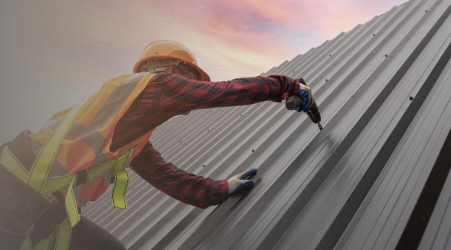 Professional gutter cleaning in Alden, MN